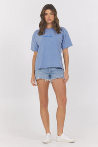 Graphic Tee "Out of Office"