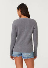 Load image into Gallery viewer, Front Twist Knit Pullover
